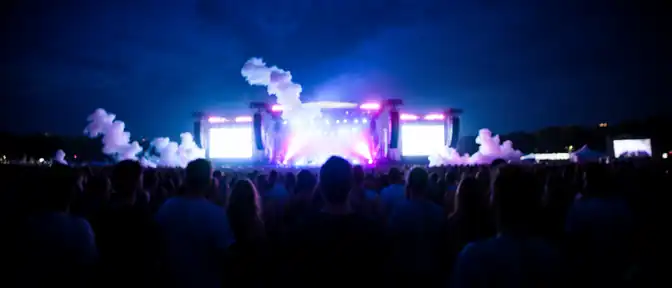 Музыкальный взрыв на ВДНХ: что ждет посетителей масштабного VK Fest в июле