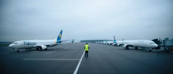 Небо над Петербургом под ограничением: в Пулково приостановили полеты