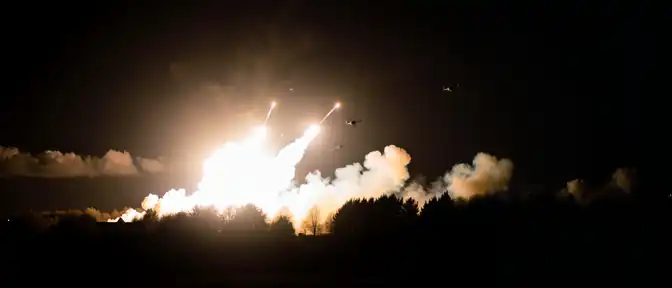 Ночной штурм в небе над Воронежской областью: ПВО отразила массированную атаку дронов