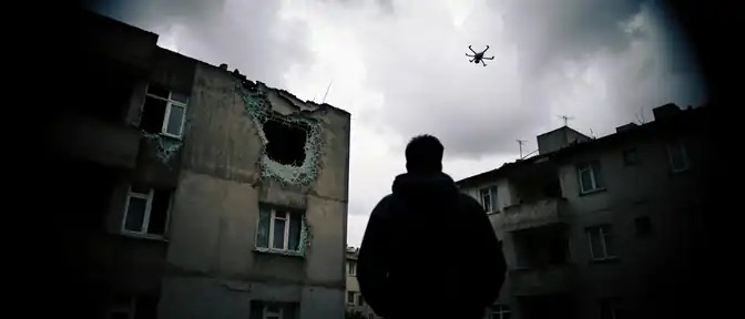 Массированная атака беспилотников над Уфой привела к повреждению жилого фонда и была пресечена силами обороны