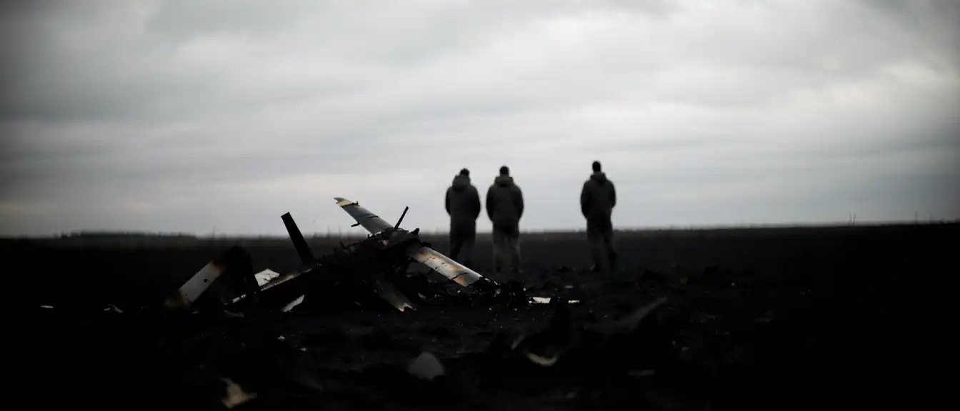 Трагические последствия падения обломков беспилотного летательного аппарата в Северском районе Краснодарского края привели к гибели трех человек